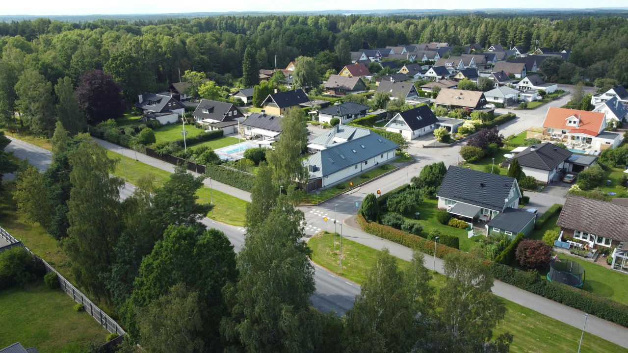 Neighborhoods That Maximize Your Budget