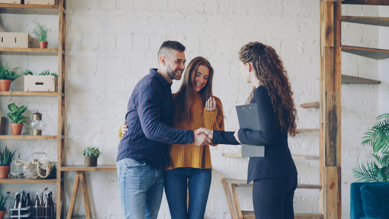 What Is a Hyper-Local Oklahoma City Agent?